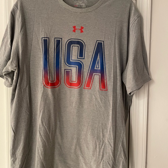 Men’s ss gray tshirt Under Armour - Picture 1 of 4